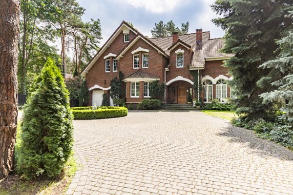 Driveway Brick Repair in Evanston