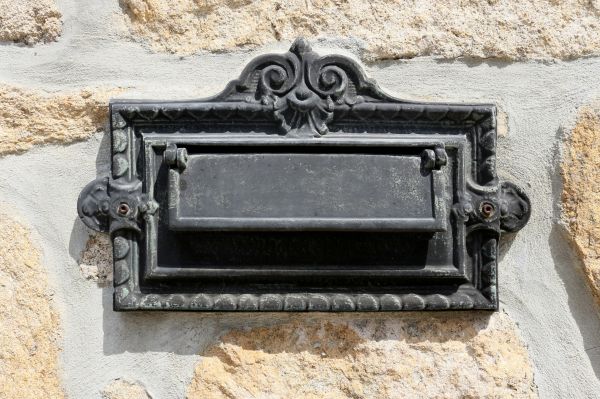 Stone Mailbox Installation in Evanston